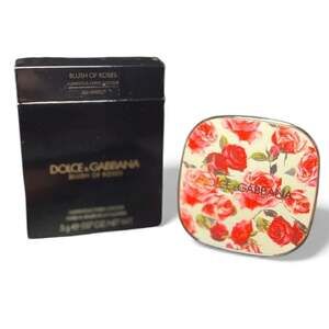 Dolce & Gabbana Blush of Roses Luminous Cheek Colour in 500 Apricot. NIB!